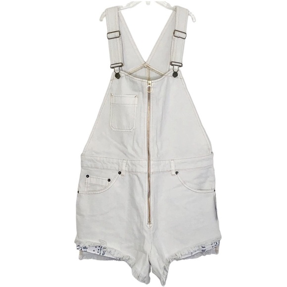 Free People Denim - Free People White Denim Sunkissed Overalls size 8